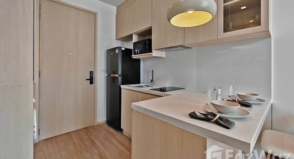 For rent 1 bed condo in Watthana, Bangkok