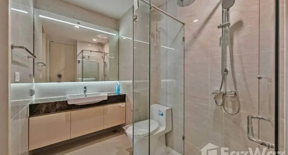 For rent 1 bed condo in Watthana, Bangkok