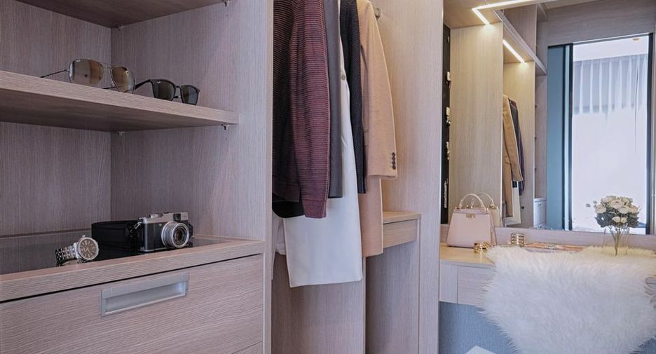For rent 1 bed condo in Huai Khwang, Bangkok