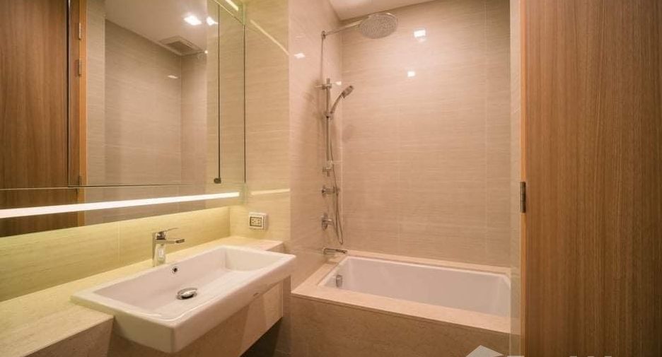 For rent 1 bed condo in Watthana, Bangkok