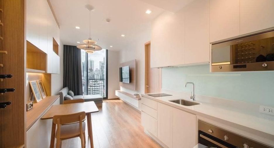 For rent 1 bed condo in Watthana, Bangkok