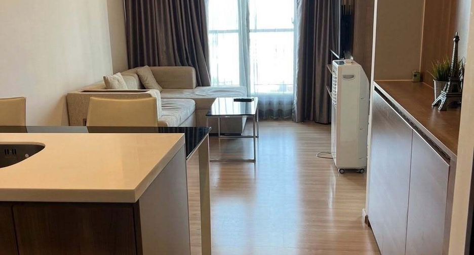 For rent 1 bed condo in Sathon, Bangkok