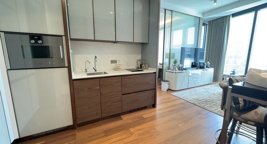 For rent 1 bed condo in Khlong Toei, Bangkok