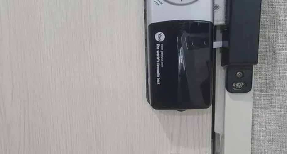 Wohnung zur Miete mit 1 Zimmer in Bang Rak, Bangkok