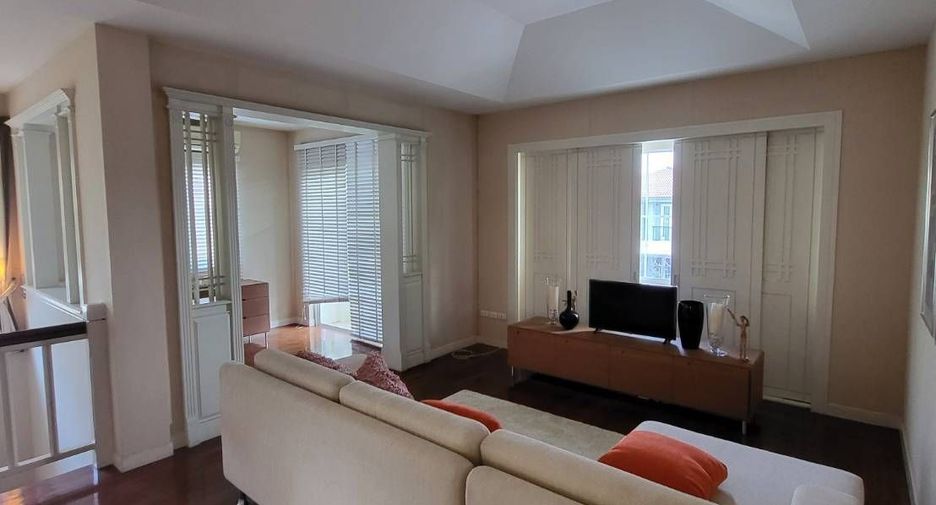 For rent 4 bedrooms house in Bang Phli, Samut Prakan