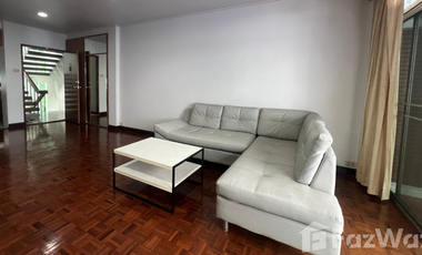 Apartamento en alquiler de 2 habitaciones en Watthana, Bangkok