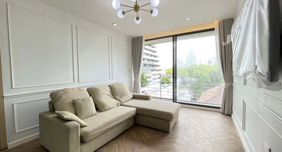 For rent 1 bed condo in Pathum Wan, Bangkok