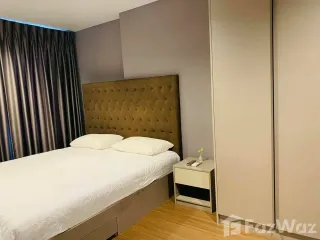 Аренда 2 спальни кондо в Пхра Кханонг, Бангкок