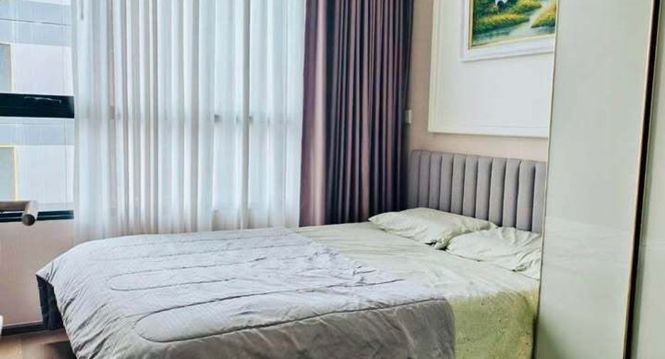 For rent 2 bedrooms condo in Ratchathewi, Bangkok