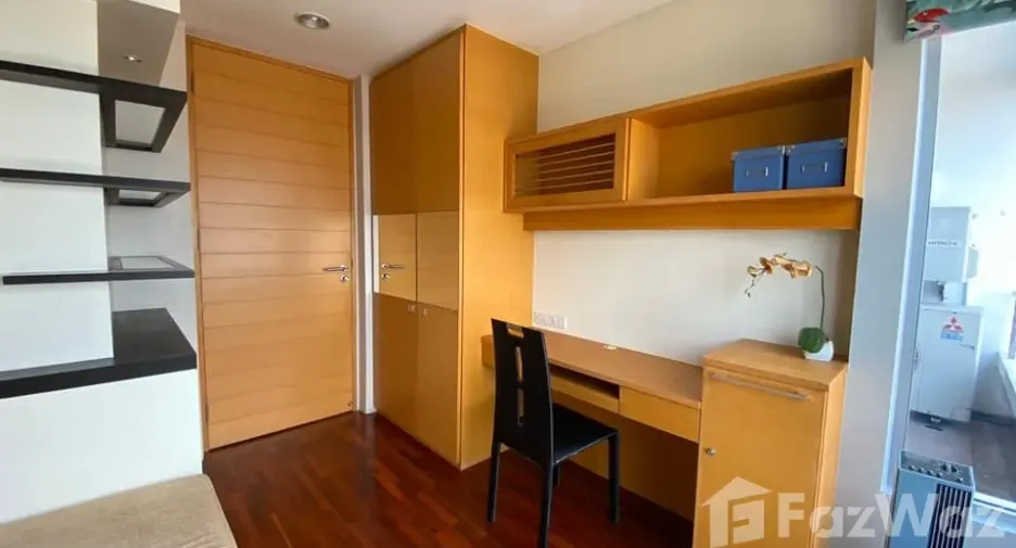 For rent 3 bedrooms condo in Bang Kho Laem, Bangkok