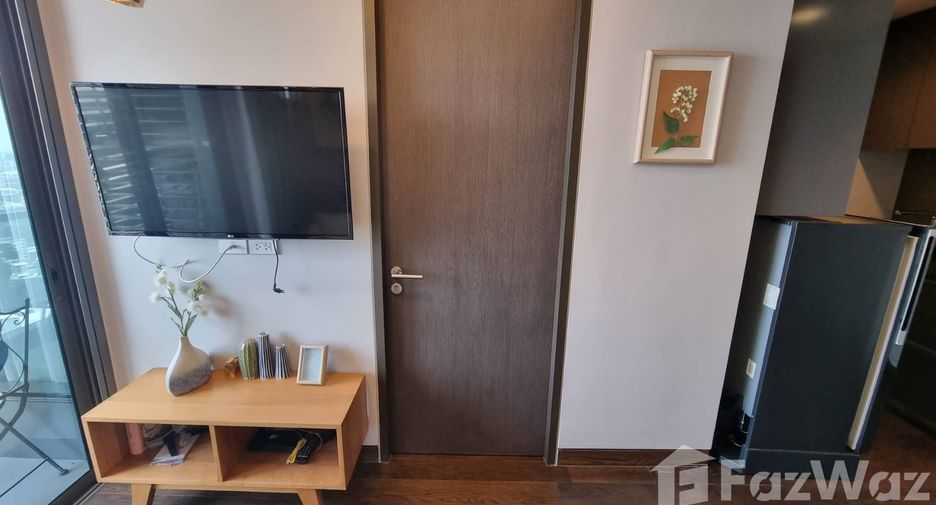 For rent 1 bed condo in Khlong Toei, Bangkok