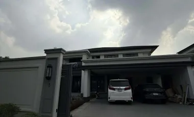 Haus zur Miete mit 6 Zimmer in Bang Kapi, Bangkok