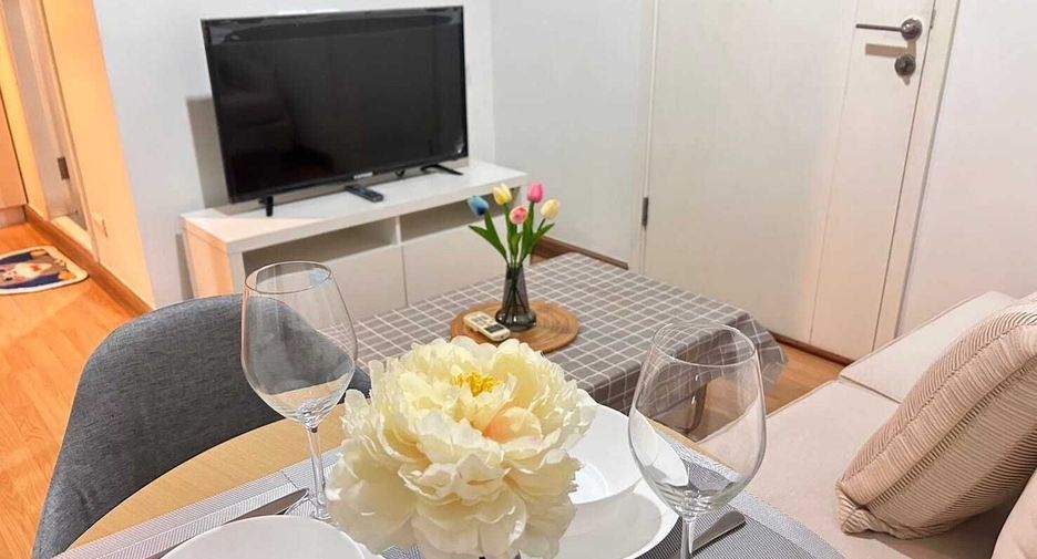 Condo en alquiler de 1 habitaciones en Khlong Toei, Bangkok