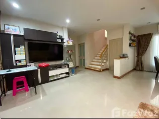For rent 4 bedrooms house in Bang Khun Thian, Bangkok