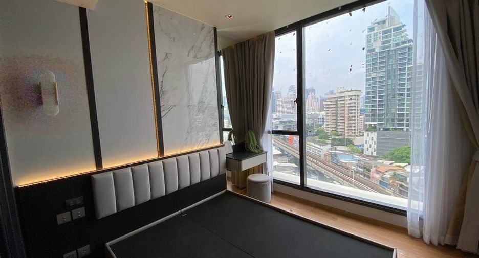 For rent 2 bedrooms condo in Khlong Toei, Bangkok
