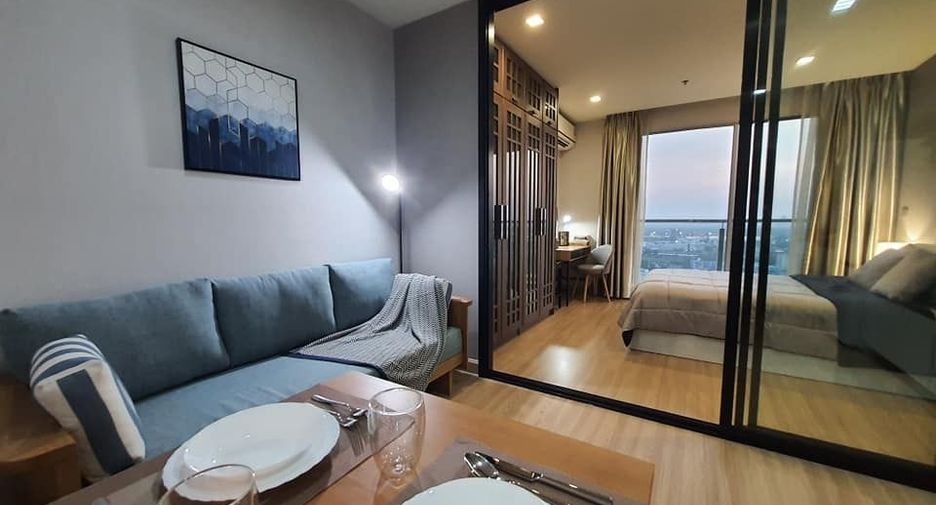 Condo en alquiler de 1 habitaciones en Khlong Toei, Bangkok