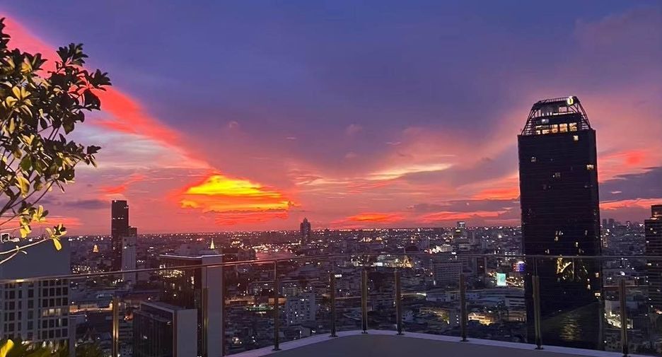 For rent 1 bed condo in Bang Rak, Bangkok