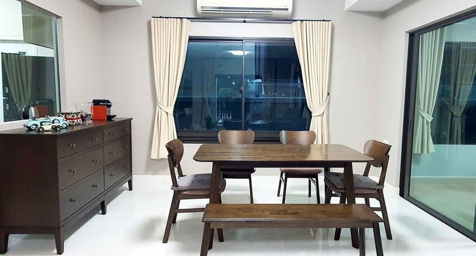 Haus zur Miete mit 4 Zimmer in Bang Phli, Samut Prakan