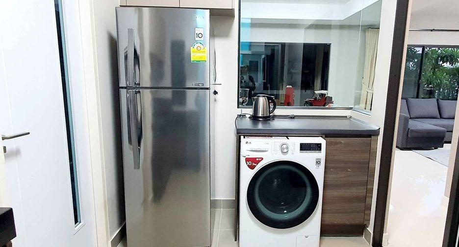 Haus zur Miete mit 4 Zimmer in Bang Phli, Samut Prakan