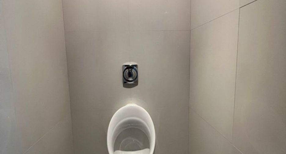 Condo en alquiler de 4 habitaciones en Khlong Toei, Bangkok