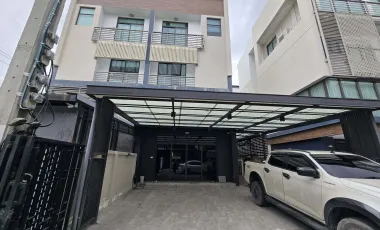 Büro zur Miete in Bueng Kum, Bangkok