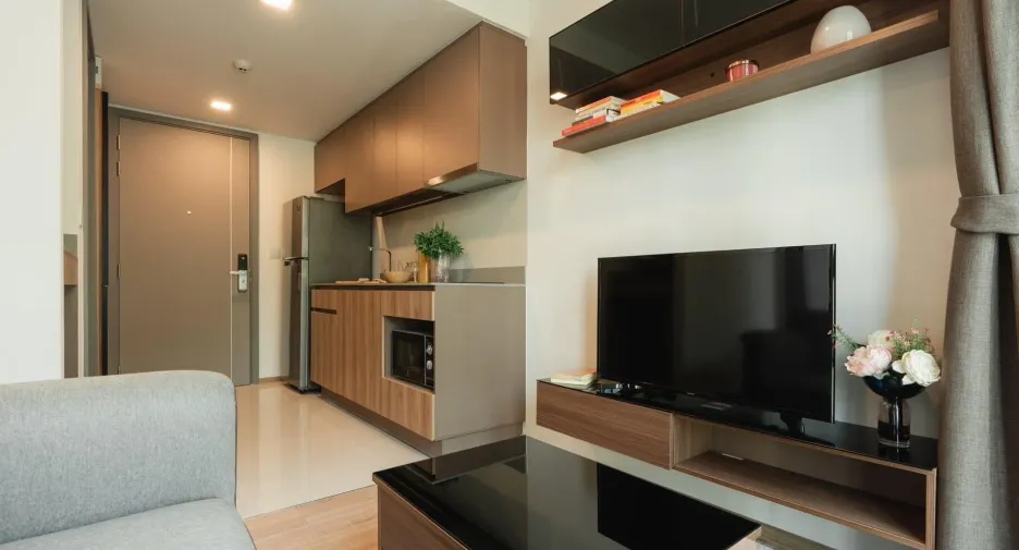 For rent 1 bed condo in Watthana, Bangkok