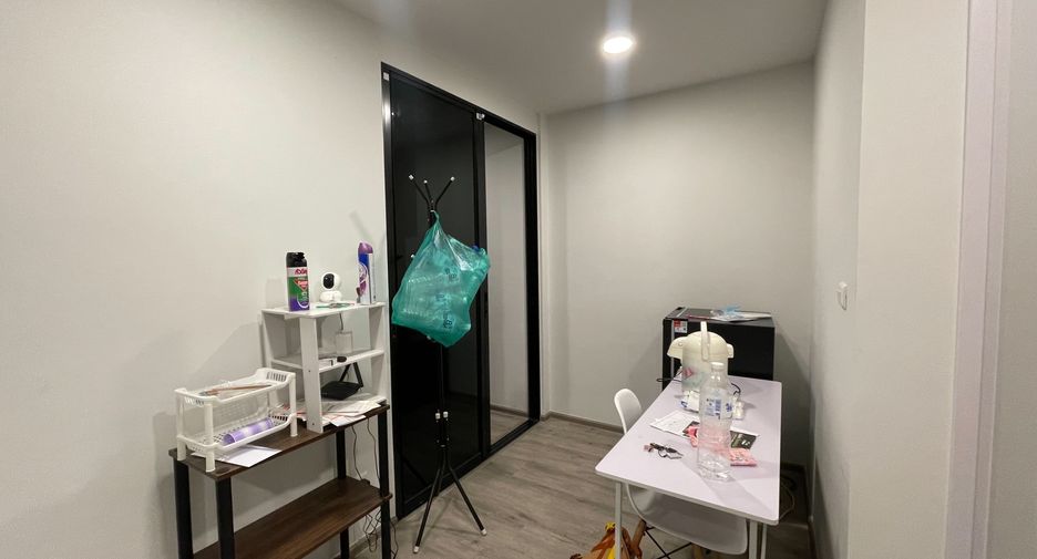 For rent 2 bedrooms condo in Chom Thong, Bangkok