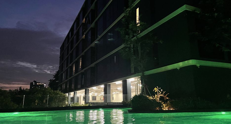 For rent 2 bedrooms condo in Chom Thong, Bangkok