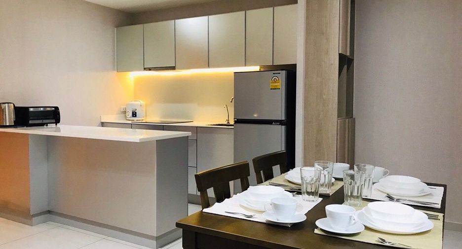 For rent 2 bedrooms condo in Khlong Toei, Bangkok