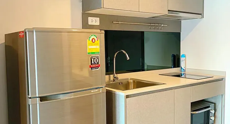 For rent studio condo in Phra Khanong, Bangkok