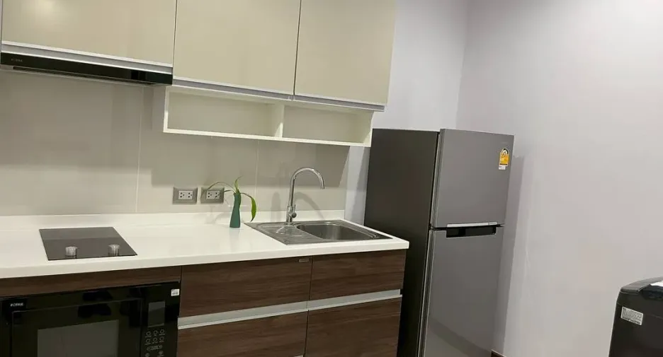 For rent 1 bed condo in Watthana, Bangkok