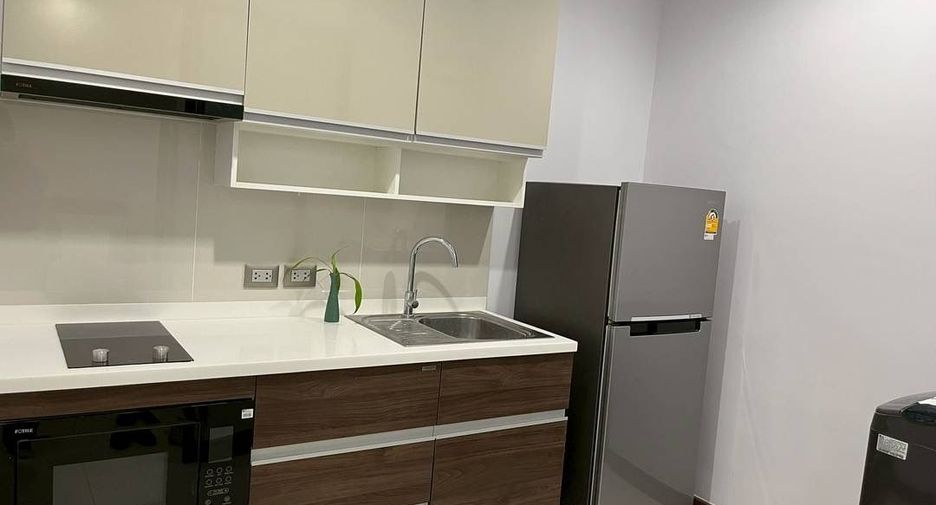 For rent 1 bed condo in Watthana, Bangkok
