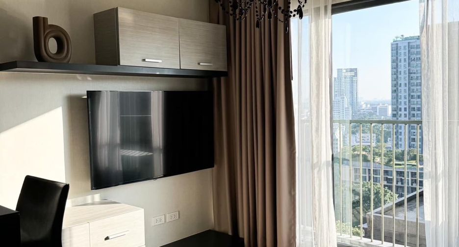 For rent 1 bed condo in Khlong Toei, Bangkok