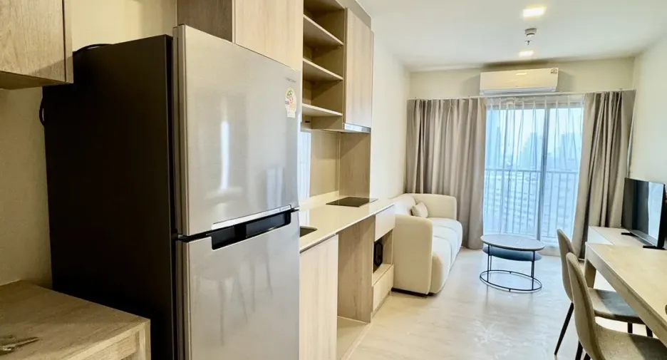 For rent 2 bedrooms condo in Khlong San, Bangkok