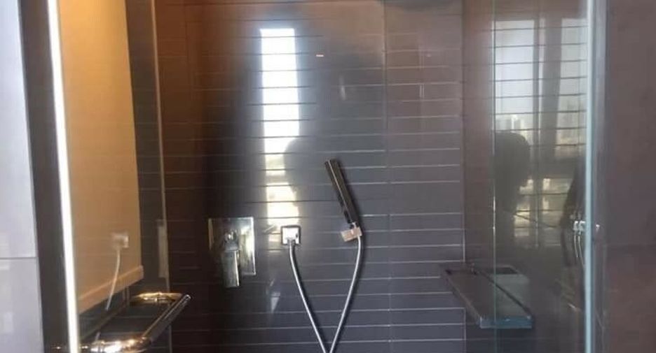 For rent 1 bed condo in Sathon, Bangkok