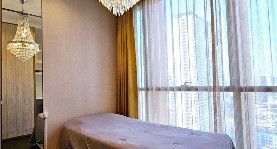 À louer 2 chambres condo à Pathum Wan, Bangkok