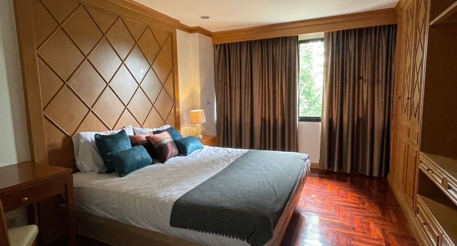 For rent 1 bed condo in Yan Nawa, Bangkok