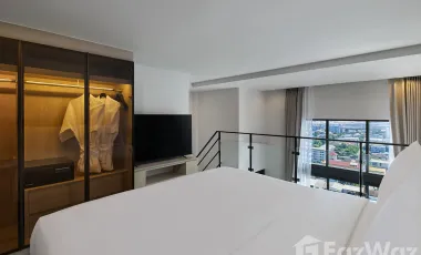For rent 1 bed hotel in Phra Khanong, Bangkok