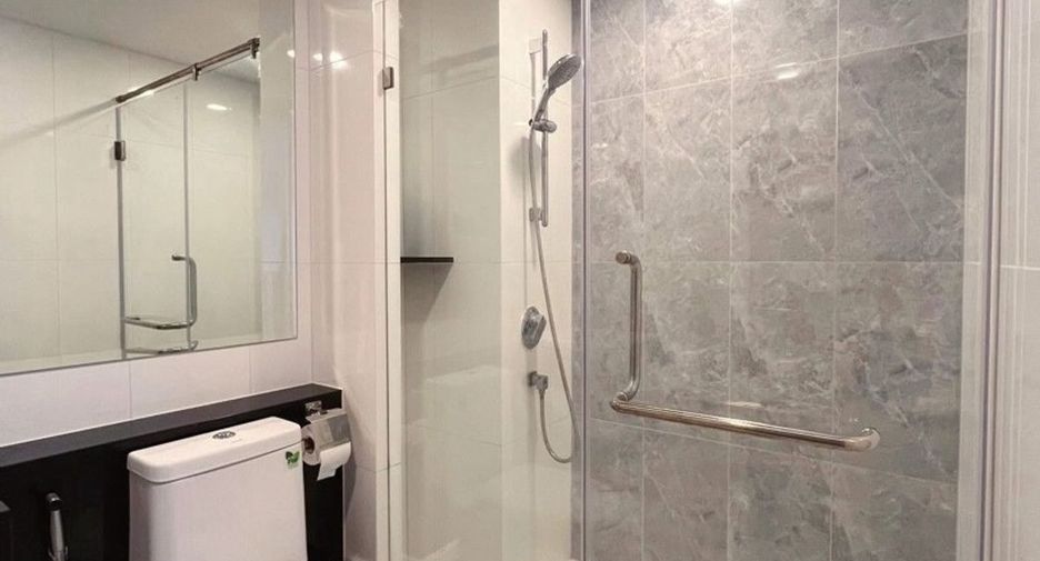 For rent 1 bed condo in Huai Khwang, Bangkok