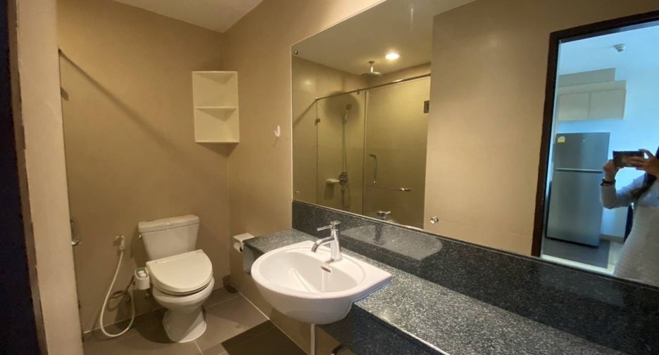 Condo en alquiler de 1 habitaciones en Watthana, Bangkok