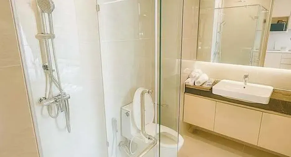 For rent studio condo in Watthana, Bangkok