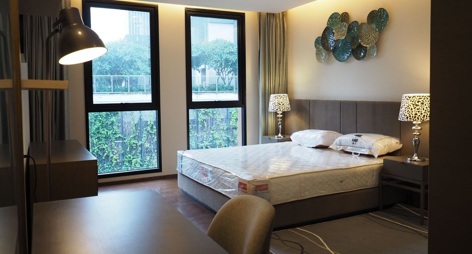 For rent 2 ベッドルーム condo in Sathon, Bangkok