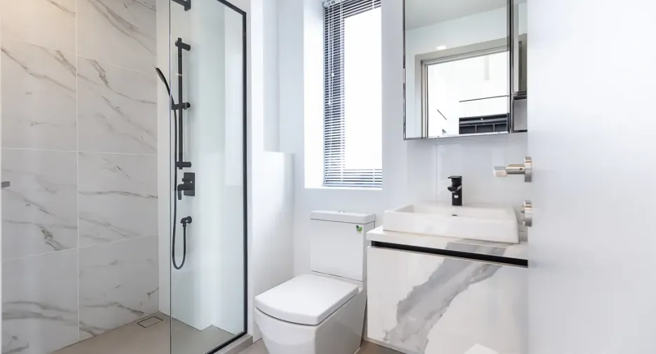 For rent 2 bedrooms condo in Phra Khanong, Bangkok