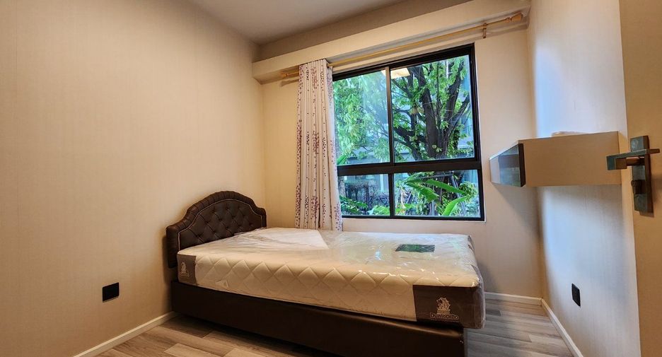 For rent 2 bedrooms condo in Bang Khun Thian, Bangkok