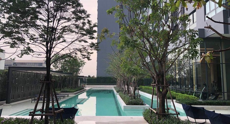 For rent 1 bed condo in Phra Khanong, Bangkok