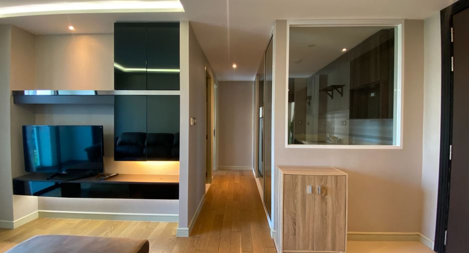 For rent 1 bed condo in Khlong Toei, Bangkok