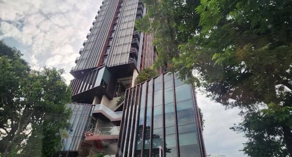 For rent 1 bed condo in Watthana, Bangkok