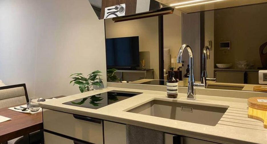 Condo en alquiler de 1 habitaciones en Watthana, Bangkok