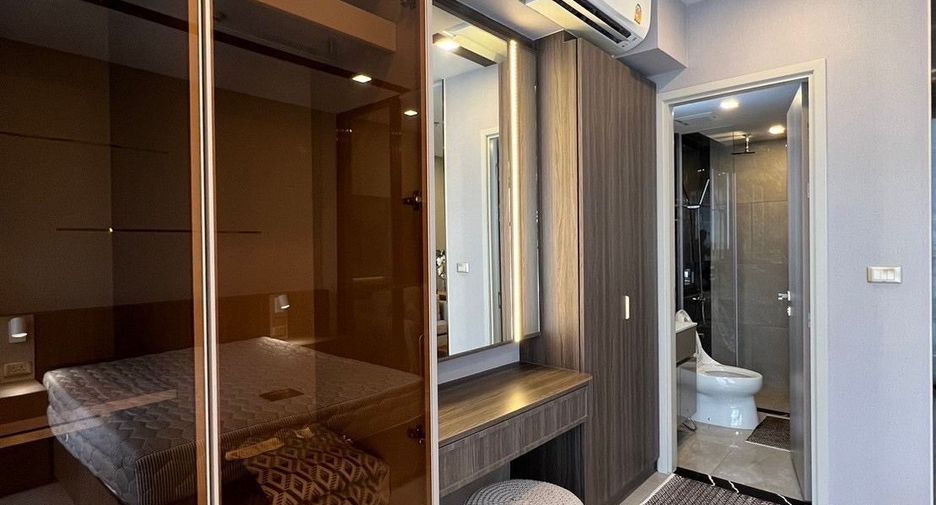 Wohnung zur Miete mit 1 Zimmer in Huai Khwang, Bangkok