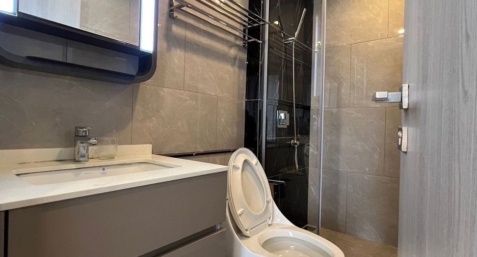 Wohnung zur Miete mit 1 Zimmer in Huai Khwang, Bangkok
